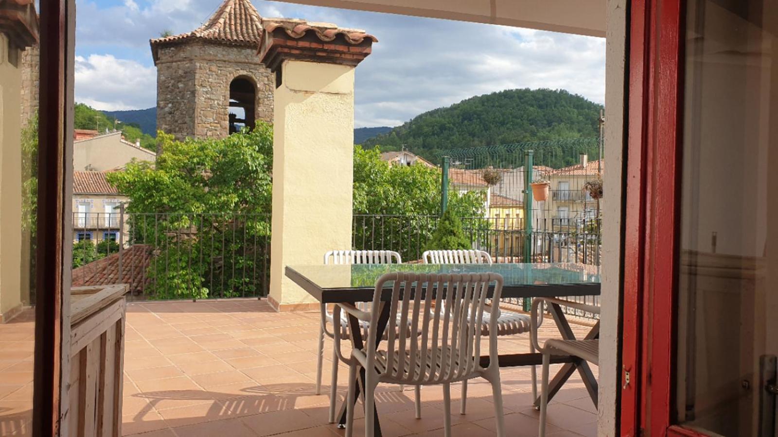 Casa Lola - Terraza Panoramica En El Centro Del Pueblo Lejlighed Sant Joan de les Abadesses Eksteriør billede